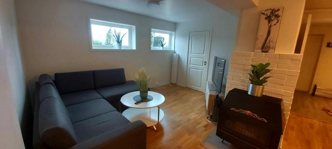 Aurora Rooms In Shared Apartment Nr2 We Are Doing Privet Northen Lights Trips, Reindeer Trip And Fjord Sommaroy Trip Tromso Ngoại thất bức ảnh