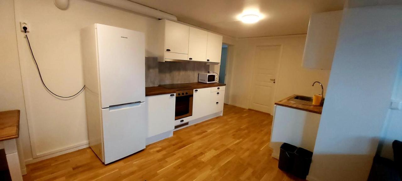 Aurora Rooms In Shared Apartment Nr2 We Are Doing Privet Northen Lights Trips, Reindeer Trip And Fjord Sommaroy Trip Tromso Ngoại thất bức ảnh